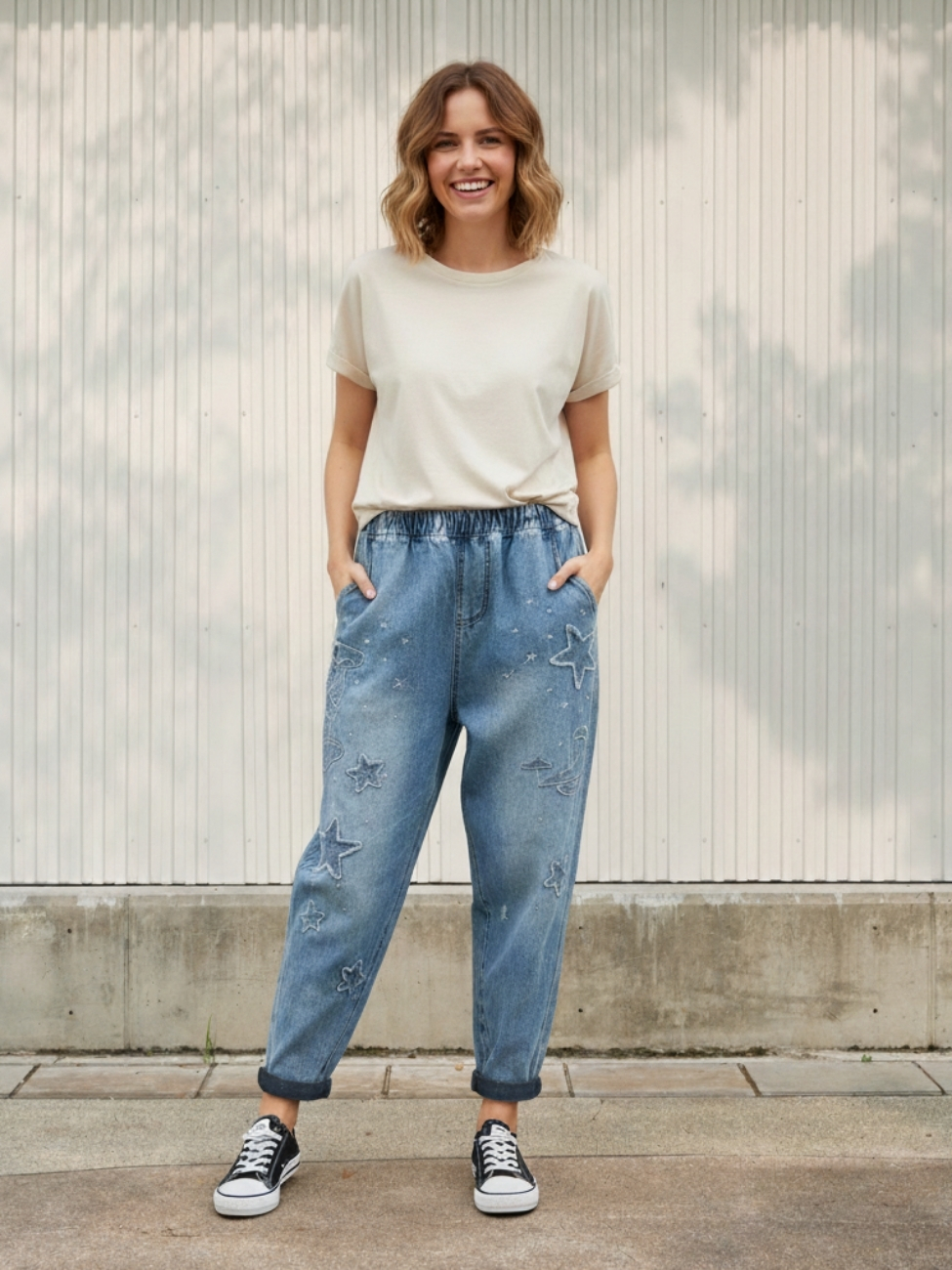 IMG 11 2025 Jean vintage femme a taille elastique et motifs etoiles 7
