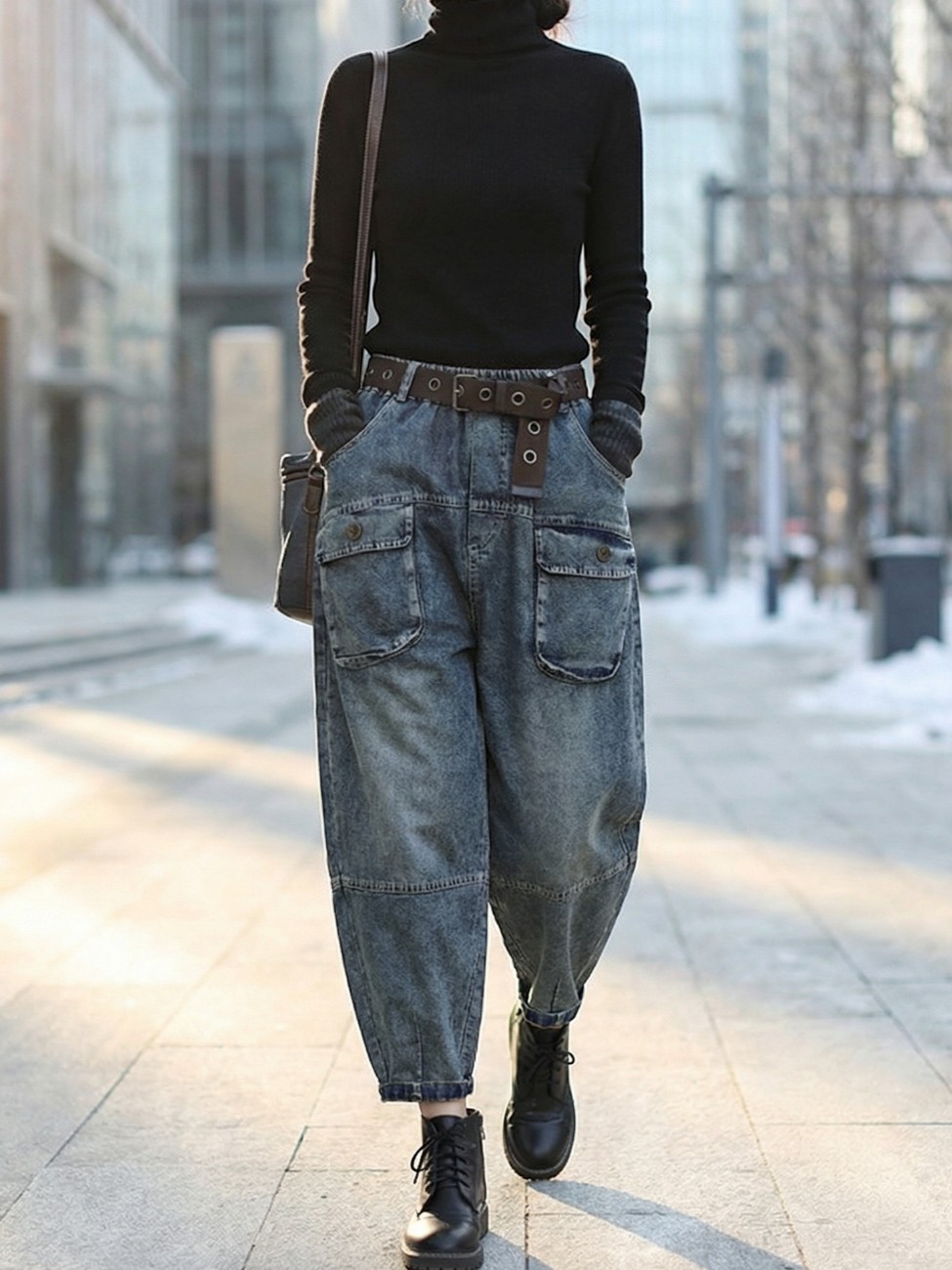 IMG_01_22_jean_femme_coupe_ballon_structurer_poches_utilitaires2